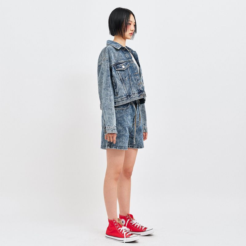 JINRO DENIM CROP TRUCKER JACKET 