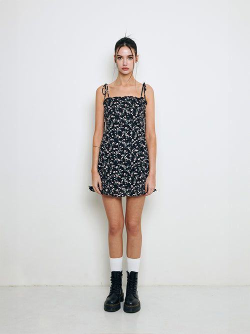 Frill mini dress (flower)
