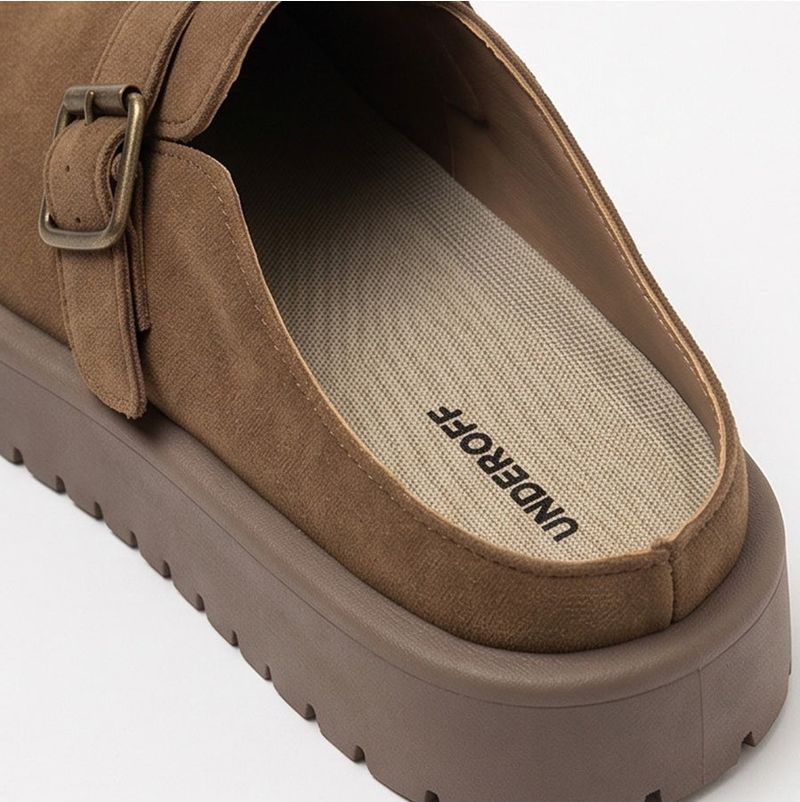 Buckle Round-Toe Clogs Camel