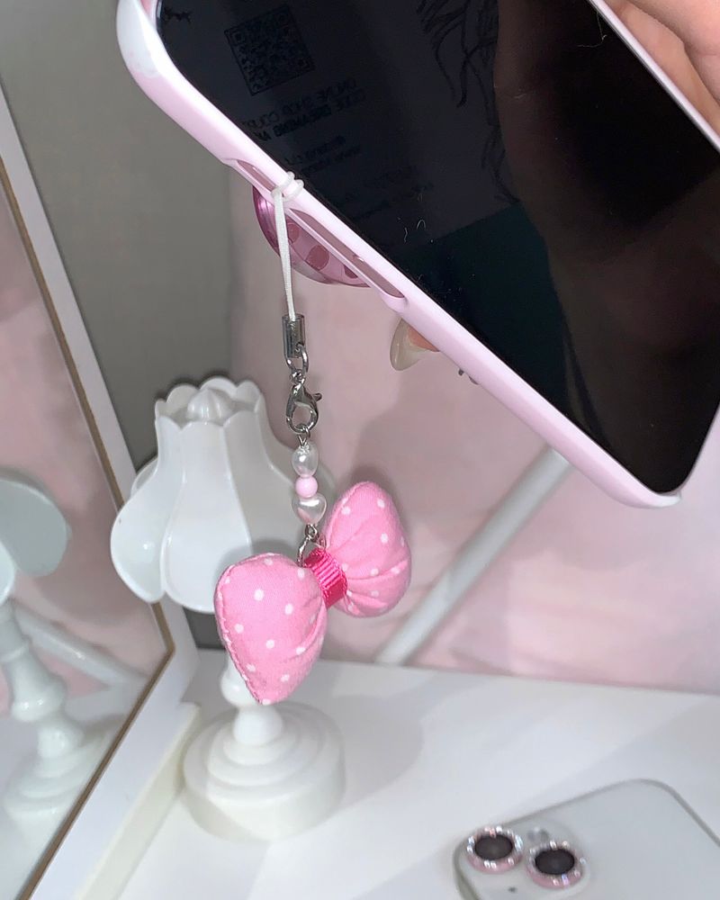 ribbon pop keychain/phone charm