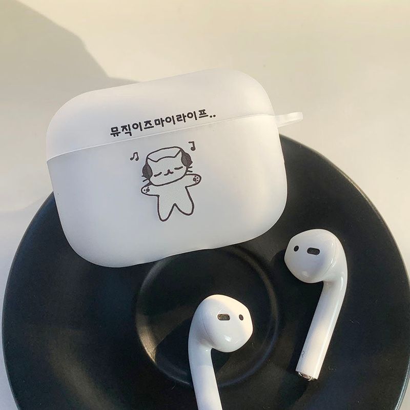 withsome（ウィズサム）の「ホワイト - Dumchit Dumchit AirPodsケース_マット（スマホグッズ/小物）」