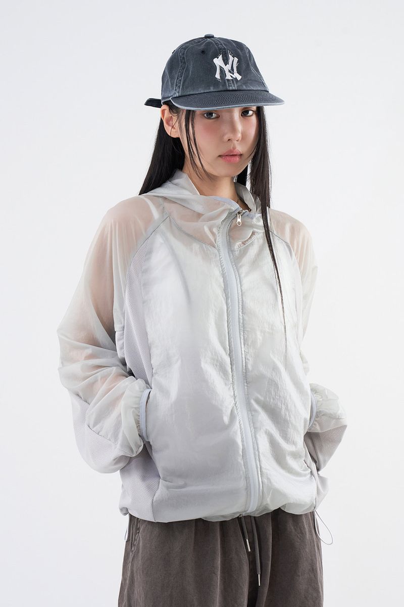 Raucohouse（ラウコハウス）の「Zero Light Mesh Windbreaker（Jackets/Outerwear）」