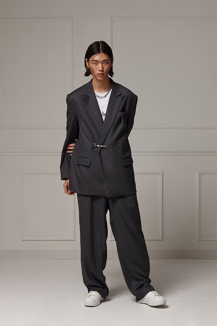 Buckle suit jacket