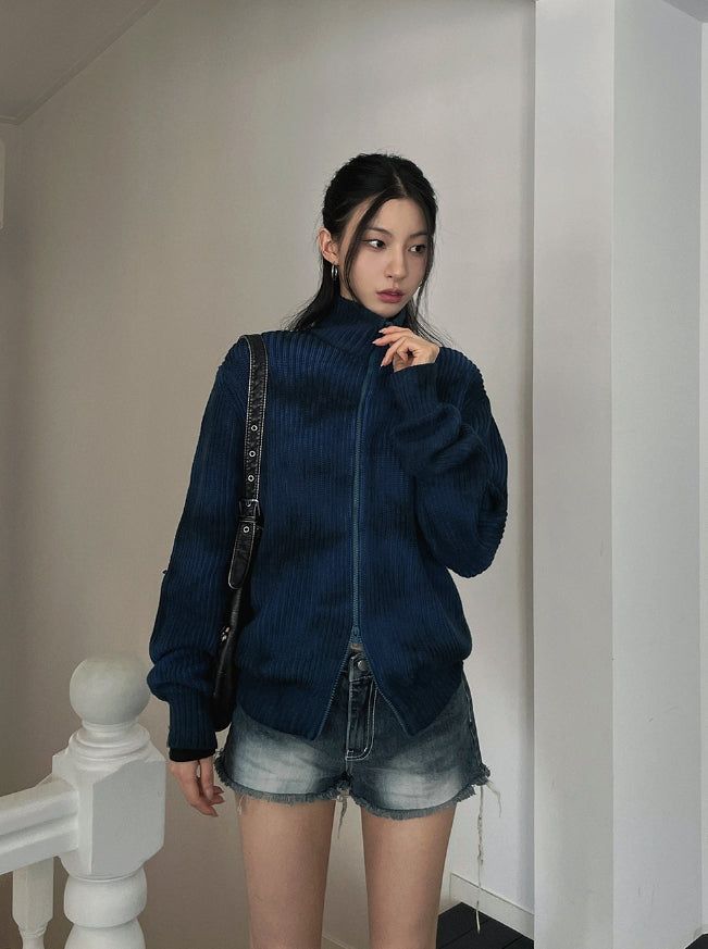 Cosy Spray Two-Way Knit Zip-Up