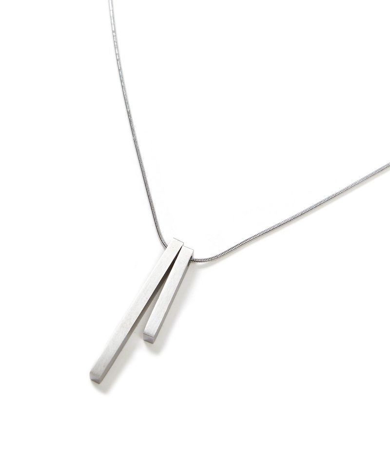 double stick pendant necklace