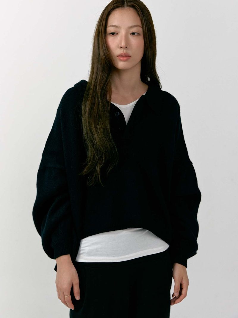 Soft Collar Cropped Knit (Black)