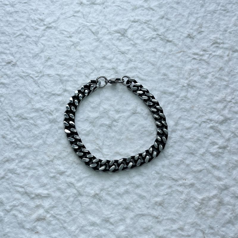Black Core Chain Bracelet
