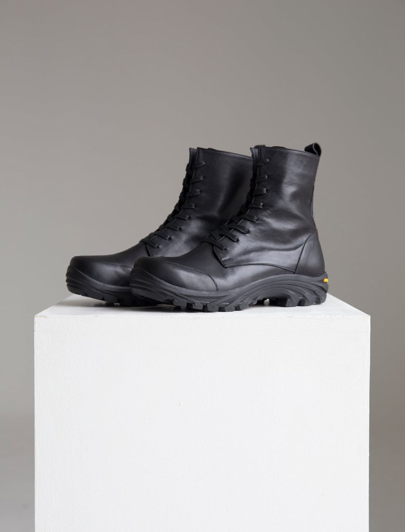 【MADE】Uti, Black