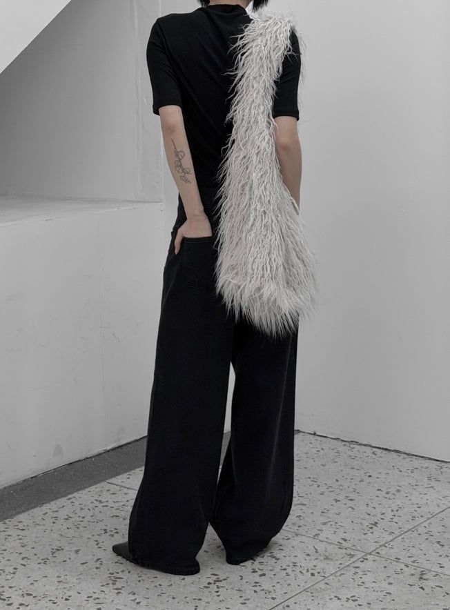 mnem（ムネム）の「Kesha Fur Wide Shoulder Bag（Bags）」