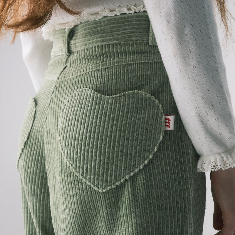 FUN FROM FUN(ファンフロムファン)の「HEART POCKET CORDUROY PANTS, GREEN(Pants)」