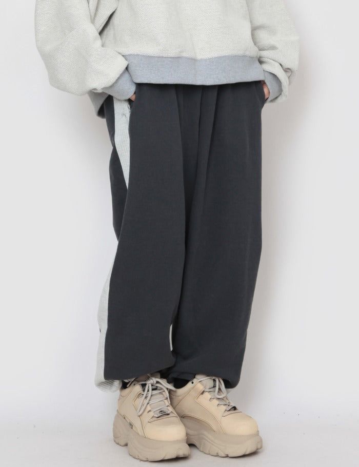 nutellike(ヌテールライク)の「Pigment Waffle Jogger Pants(Pants)」