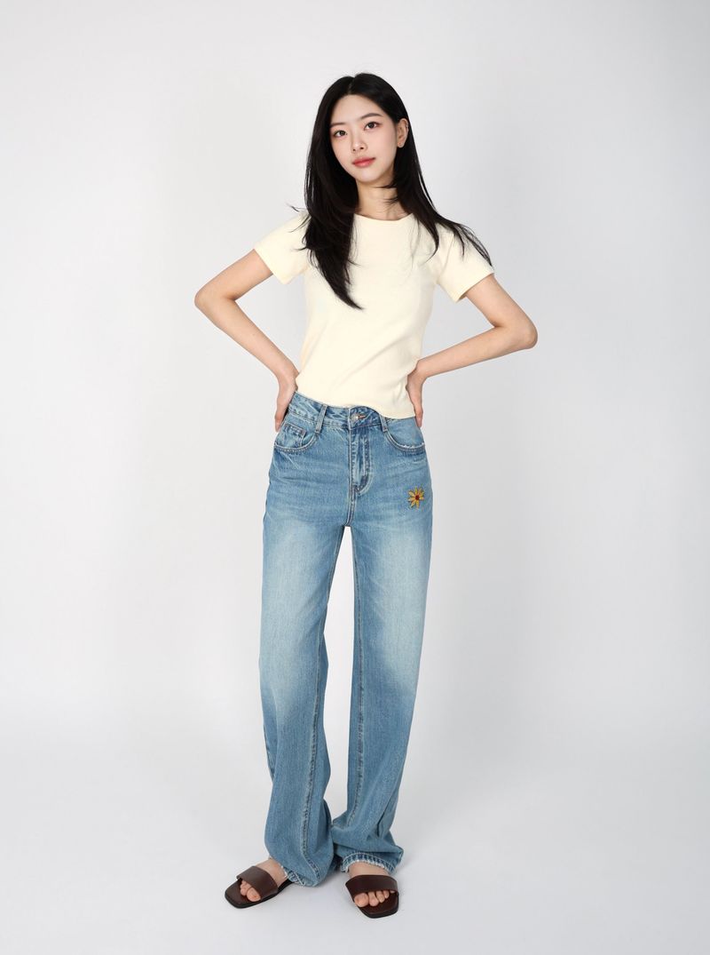 FLOWER EMBROIDERED STRAIGHT DENIM code 26215