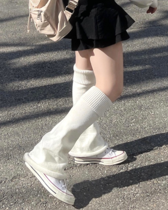 heenytsuki(ヒニツキ)の「Harajuku leg warmer(Fashion Accessories)」