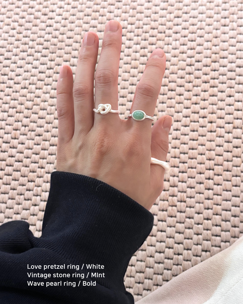 Love Pretzel Ring
