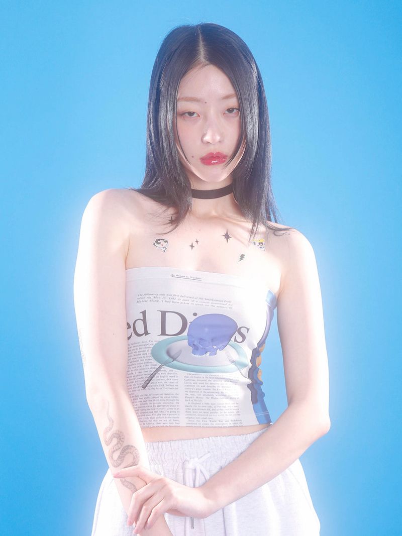 CLUT STUDIO(クラットスタジオ)の「0 3 newspaper tube top(Tops)」