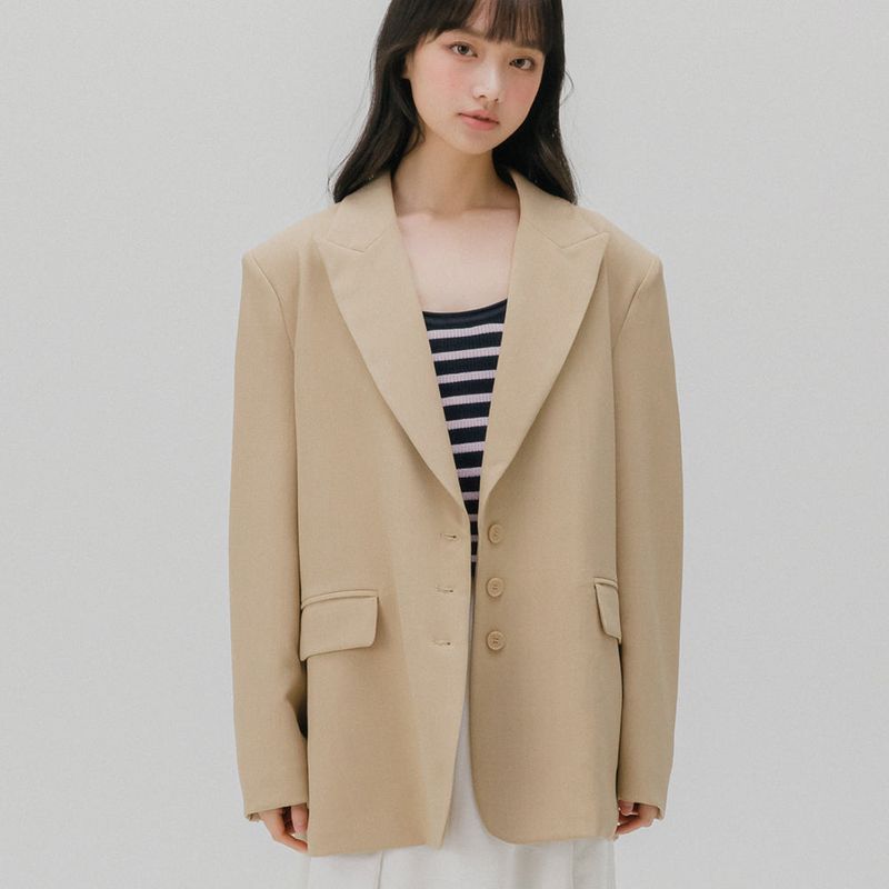 THREE BUTTON BLAZER (BEIGE)