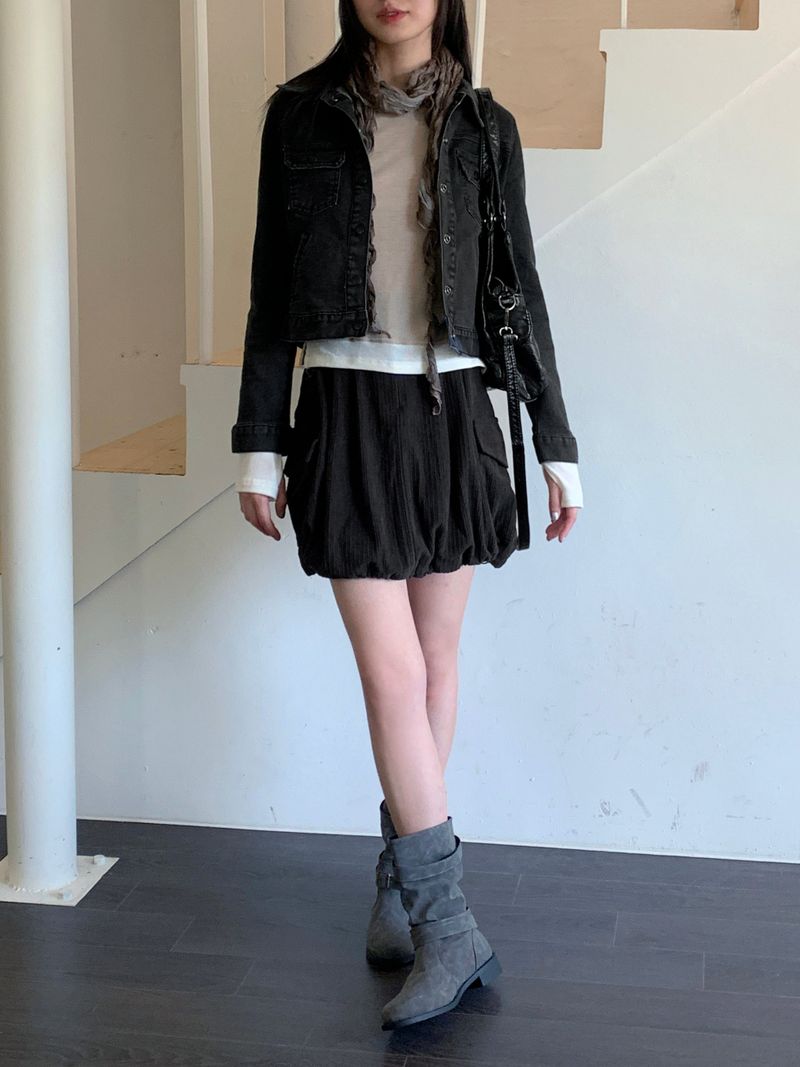 Niven Vintage Dark Denim Spandex Cropped Denim Jacket