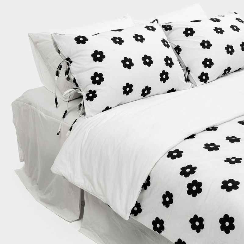 Black Flower Ribbon Pillowcase