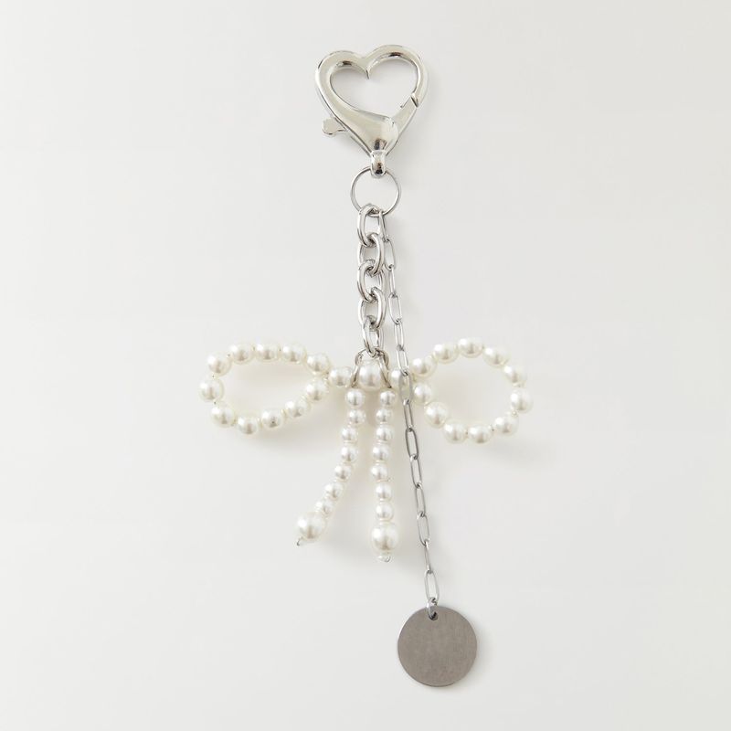 Pearl ribbon keyring