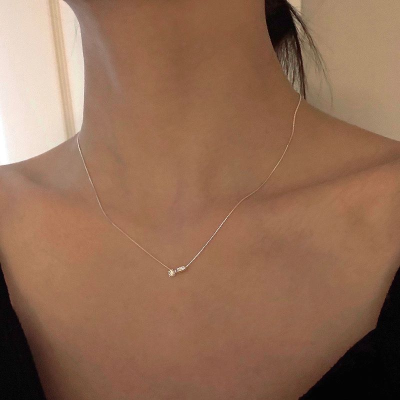 MOSXE（モスクス）の「[925silver]スモール キュービック ＆ バー ネックレス（アクセサリー）」