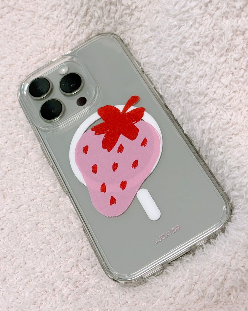 [MADE] [magsafe] Strawberry magsafe jelly hard iphone case
