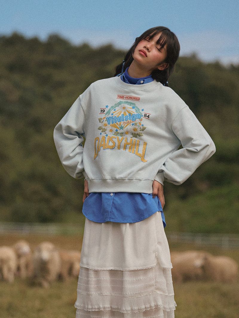 DaisyHill Sweatshirt (Light Blue)