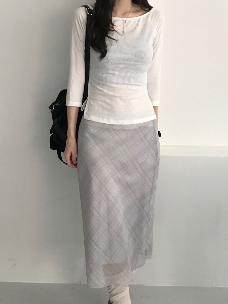 Lia Checkered Midi Skirt (2 colors)