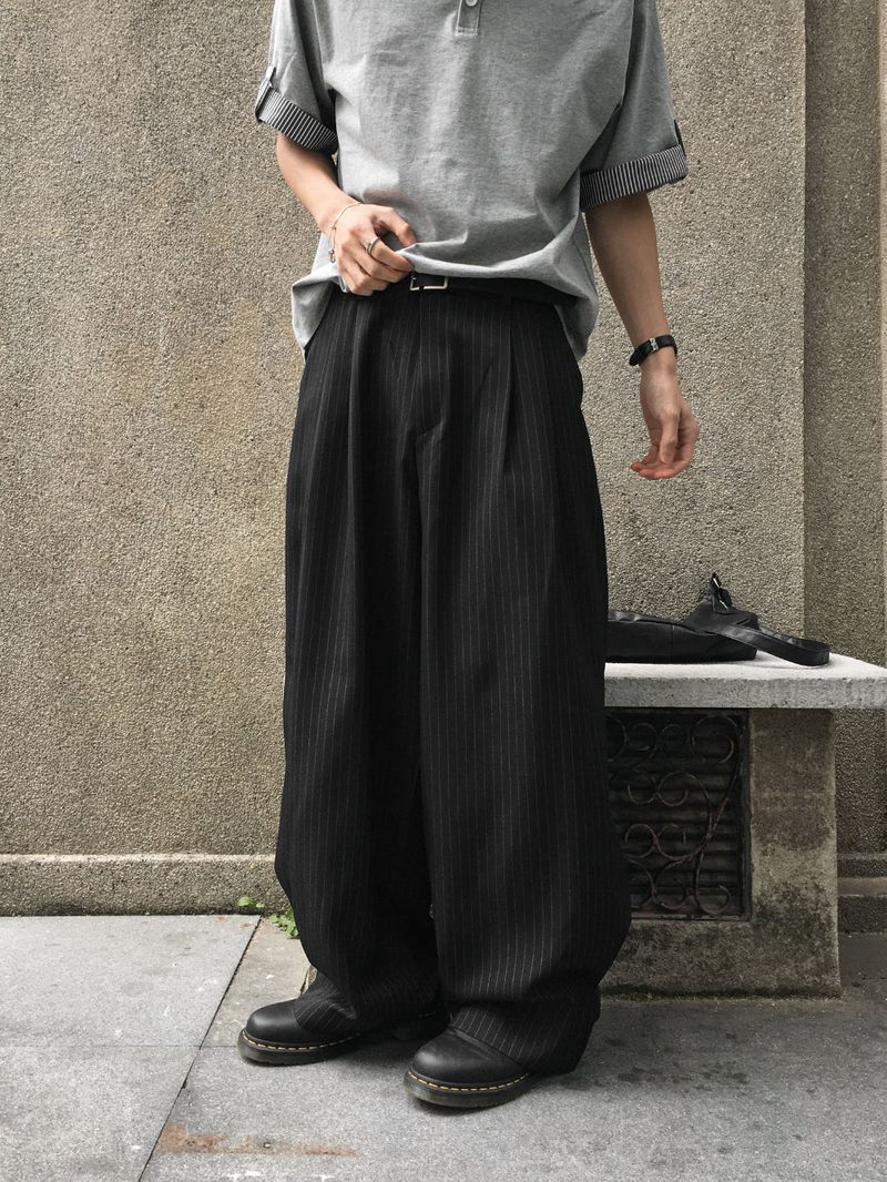 Pintuck Pinstripe Wide Balloon Fit Slacks