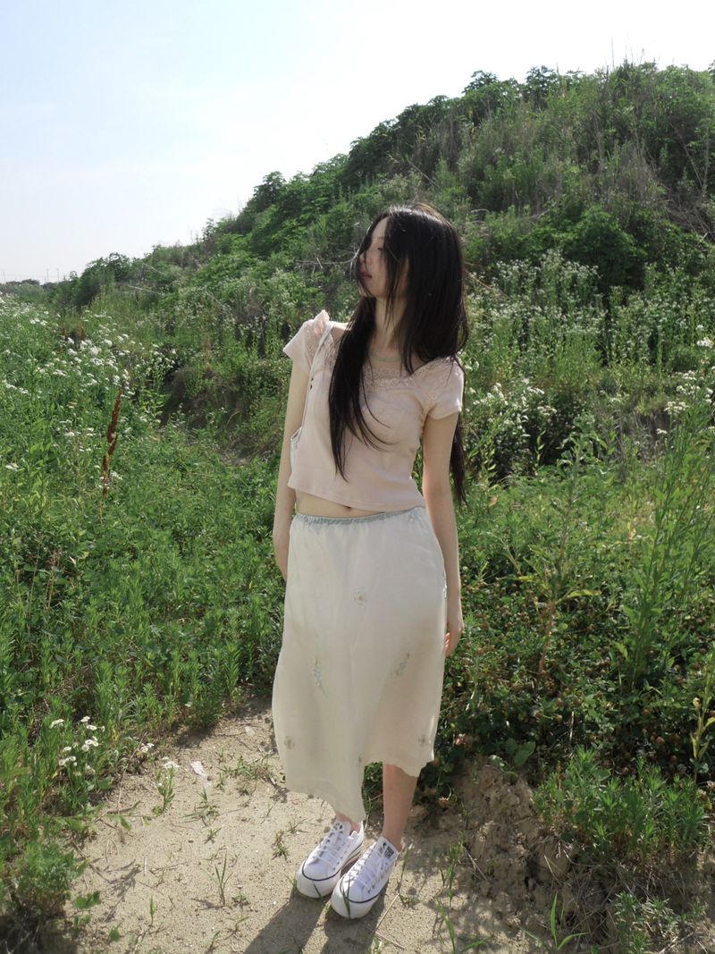 rosalie tee