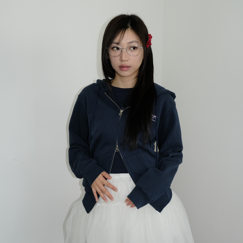 SHAKIRI(シャキリ)の「KIRIGIRL HOODIE ZIP UP _NAVY(Tops)」
