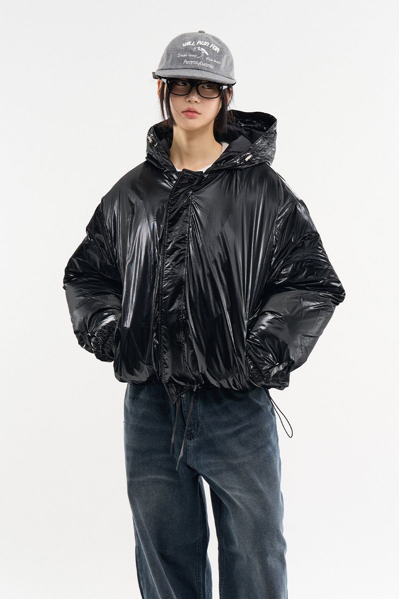 Raucohouse(ラウコハウス)の「Phantom hooded glossy short padded jacket(Jackets/Outerwear)」