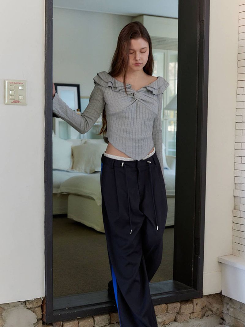 MOIFAIRE(モイフェア)の「DOUBLE STRAP PANTS / CHARCOAL(Pants)」