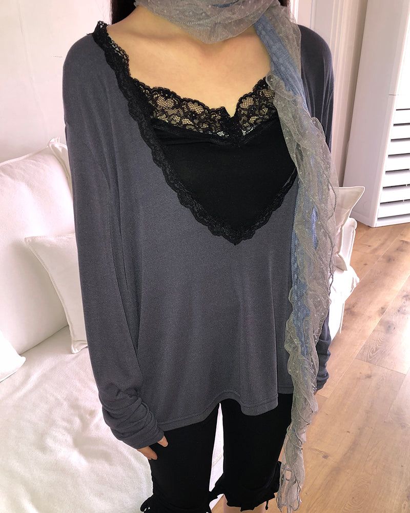 Untel Lace Button Half-Open Sleeveless Top