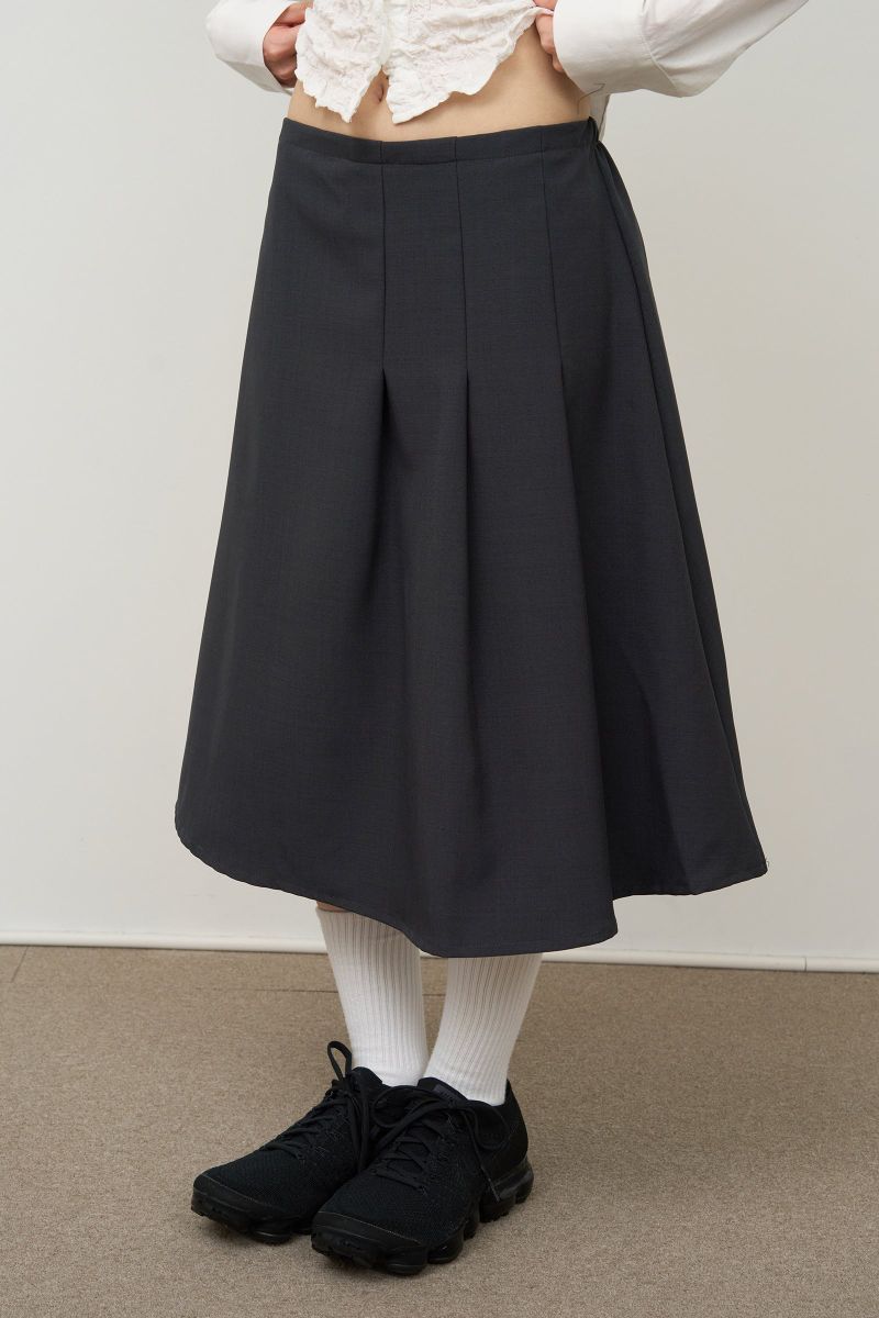 (W) Records Pleats Skirt
