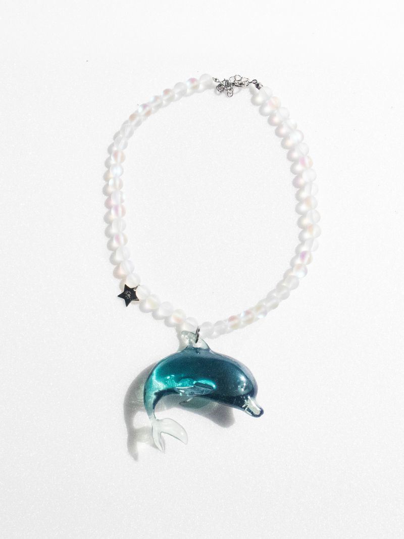 ODDiTEETH（オディティース）の「ドルフィングロウネックレス（アクセサリー）」