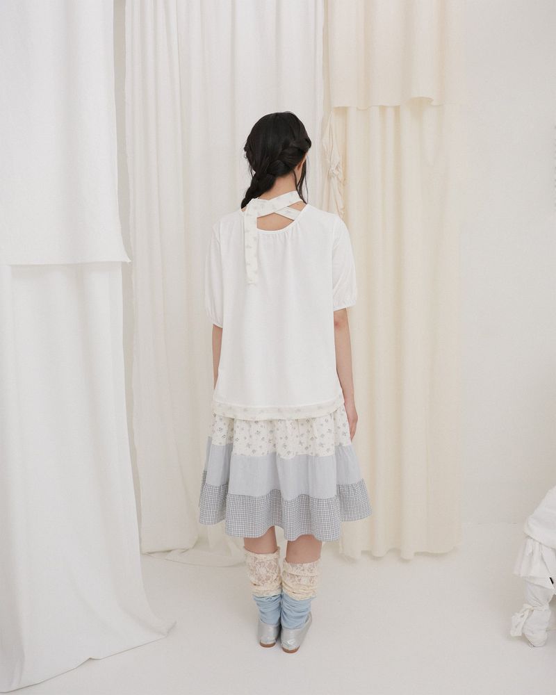  FLORAL PENDANT BACK RIBBON TOP