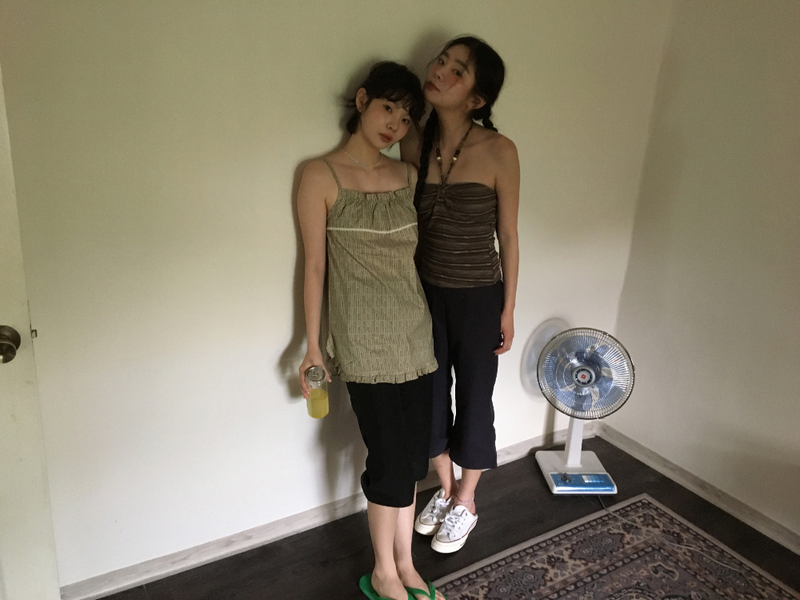 Linear Capri Pants (2color)