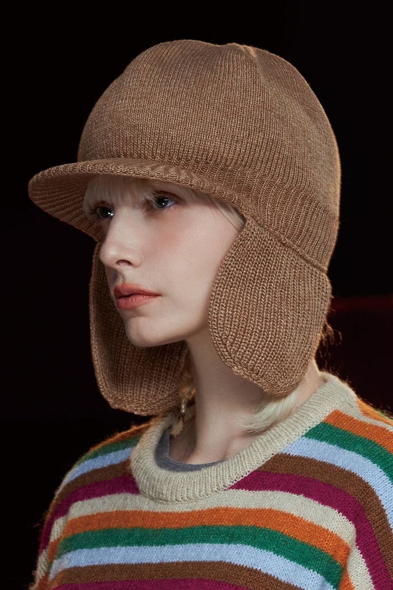 WOOL KNIT TROOPER HAT / BEIGE