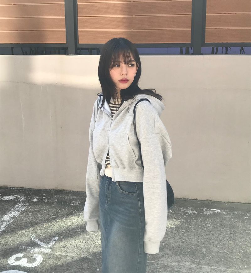 Joli crop two way hood zip up