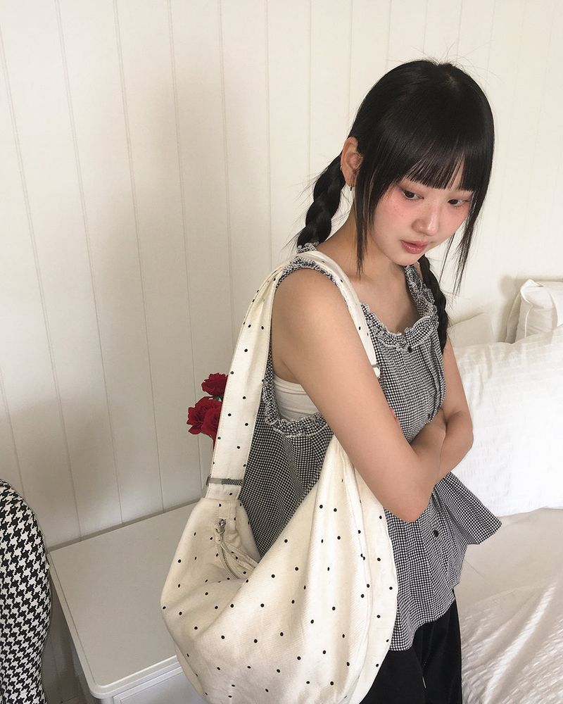 WONDER WONDER（ワンダーワンダー）の「Shuto ドットパッチショルダークロスバッグ（バッグ）」