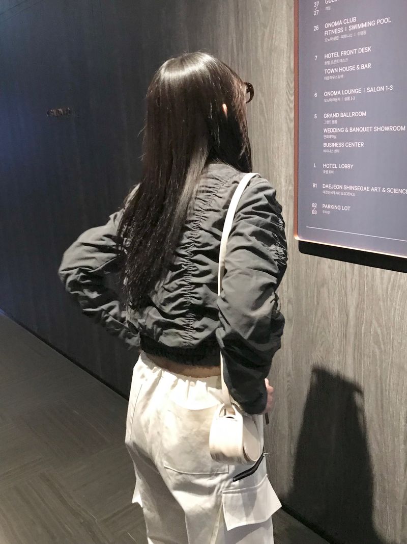 Loner windbreaker