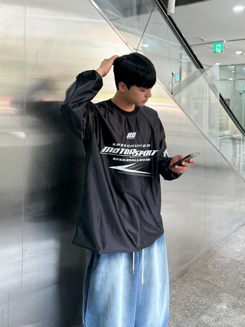 action metal long-sleeve