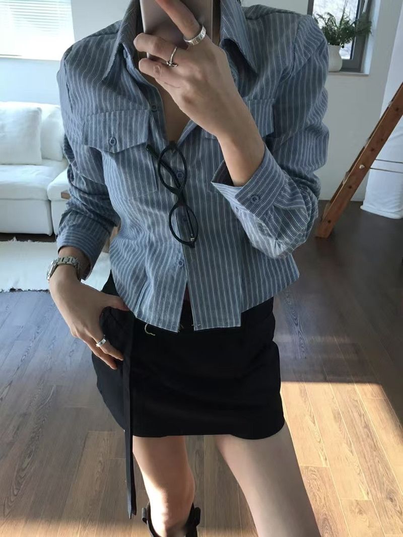 We Fell In Love In Reality（ウィ フェル イン ラブ イン リアリティ）の「Ocean Cropped Shirt Strips - 2 colours（Tops）」