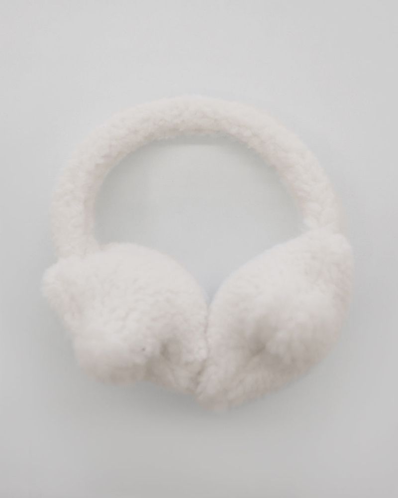 Curvis star fur earplugs