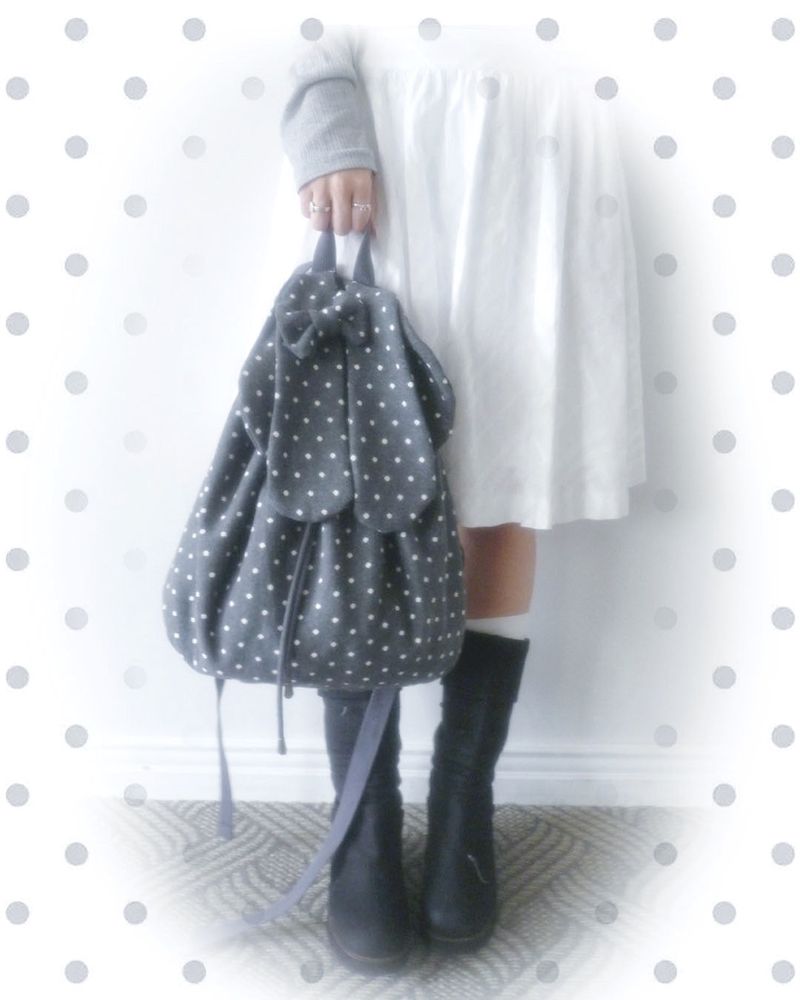 Pudgy bunny backpack _ Dark grey