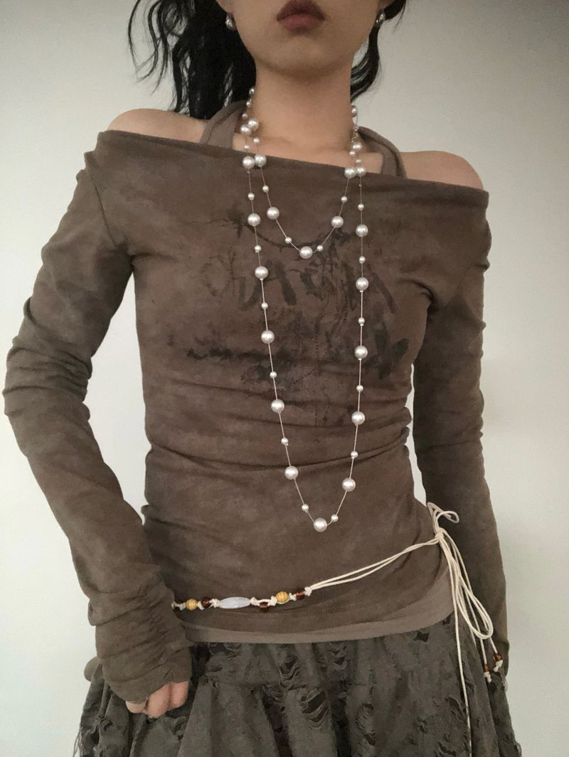 onthenextpage（オンザネクストページ）の「Oriental Pearl Beads Long Necklace（Accessories）」