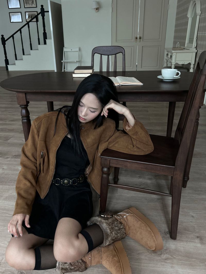 Bohemian two-button buckle suede rider jacket (2 colors)