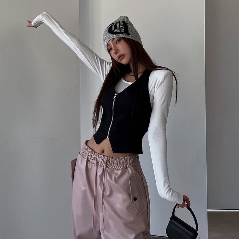 ULAN（ユレン）の「バクホルターベスト（Tops）」