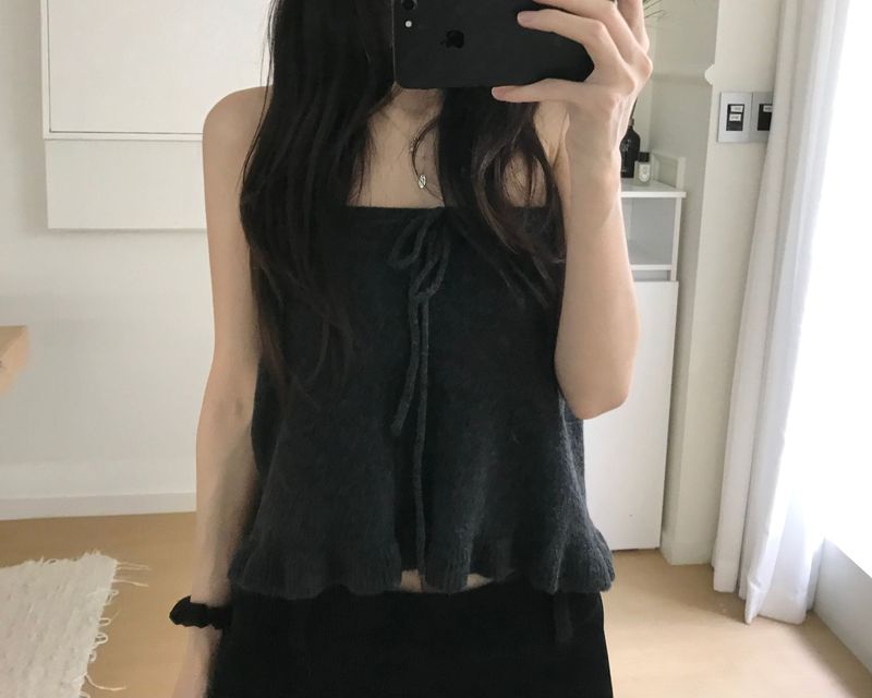 Seirin frill knit top (2 colors)