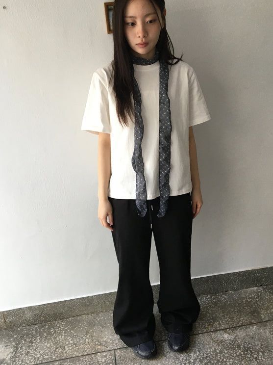 Ruhi Small Flower Scarf
